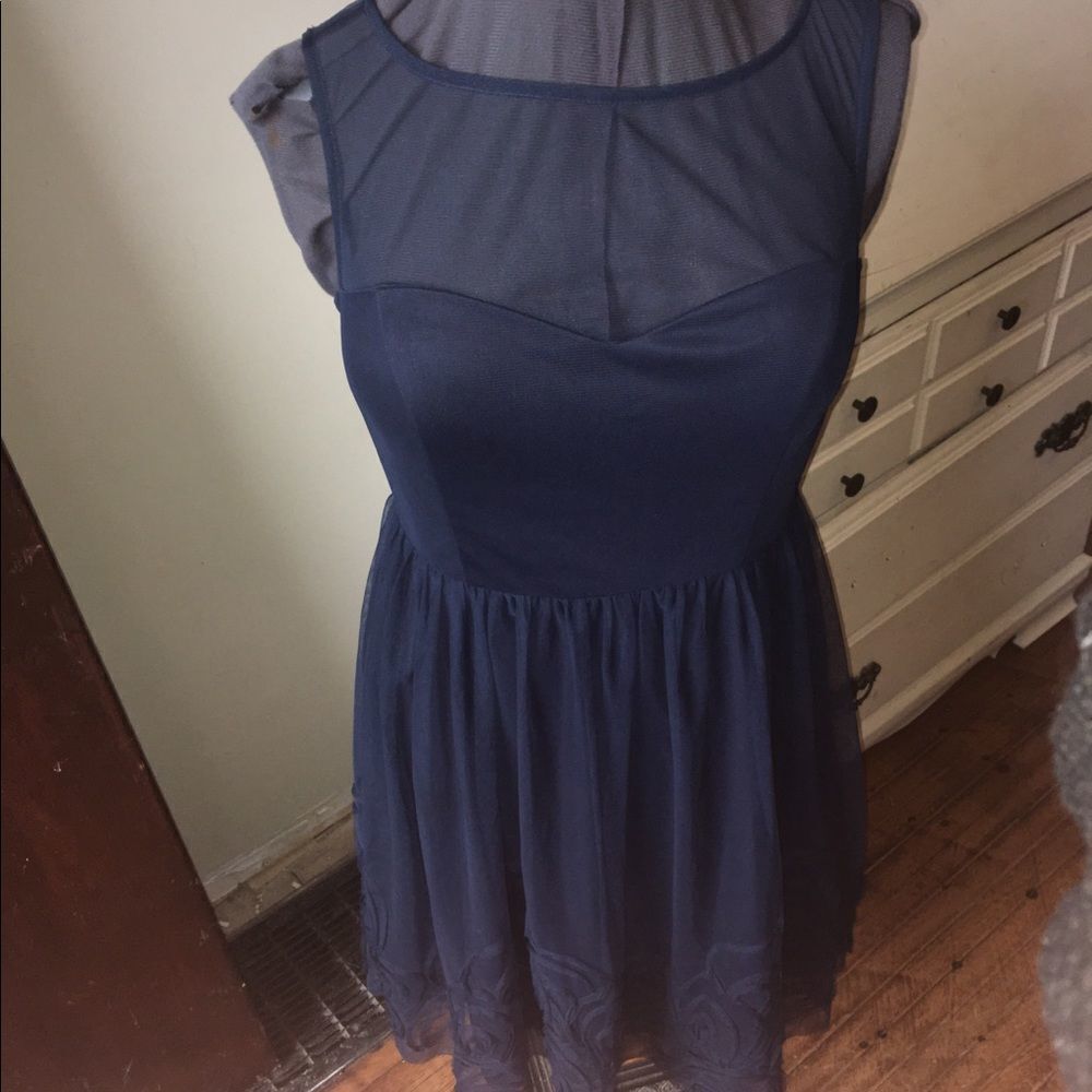 Eliza J sleeveless navy sweetheart neckline dress